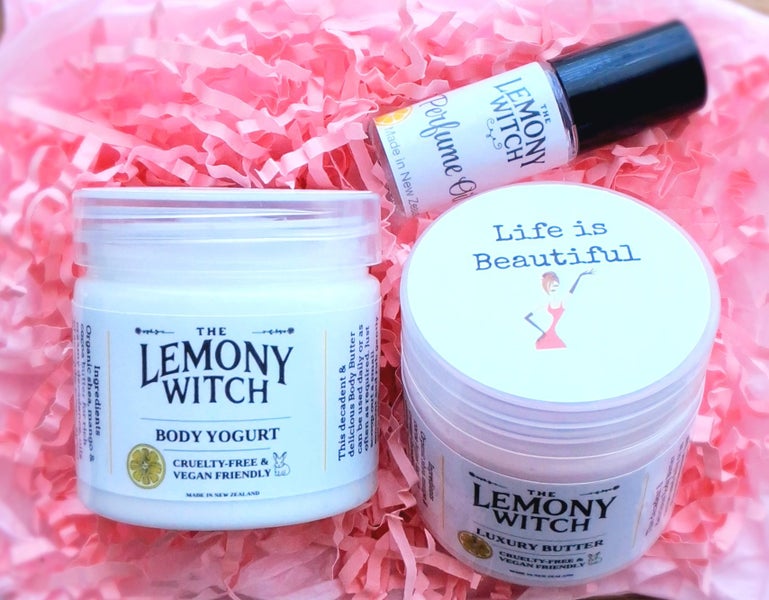 Body Yogurt (Sweet Pea & Vanilla) Carousel 3