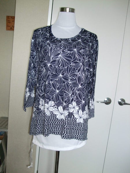 New with Tags Navy & White 3/4 Sleeve Tunic RRP $99.99 Sz L or 14 Carousel 1