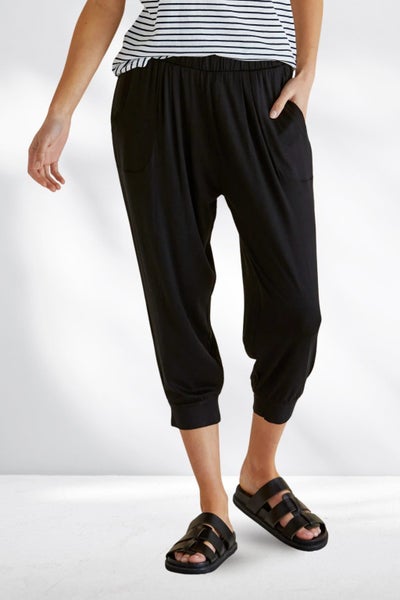 Betty Basics Tokyo 3/4 Pants Carousel 1