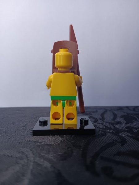 Lego minifigure Island Warrior series 11 Carousel 4