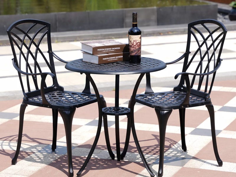 Bistro Set Carousel 1
