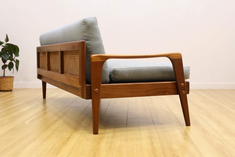 Fred Lowen D70 Daybed Sofa. 1950s. Carousel 1