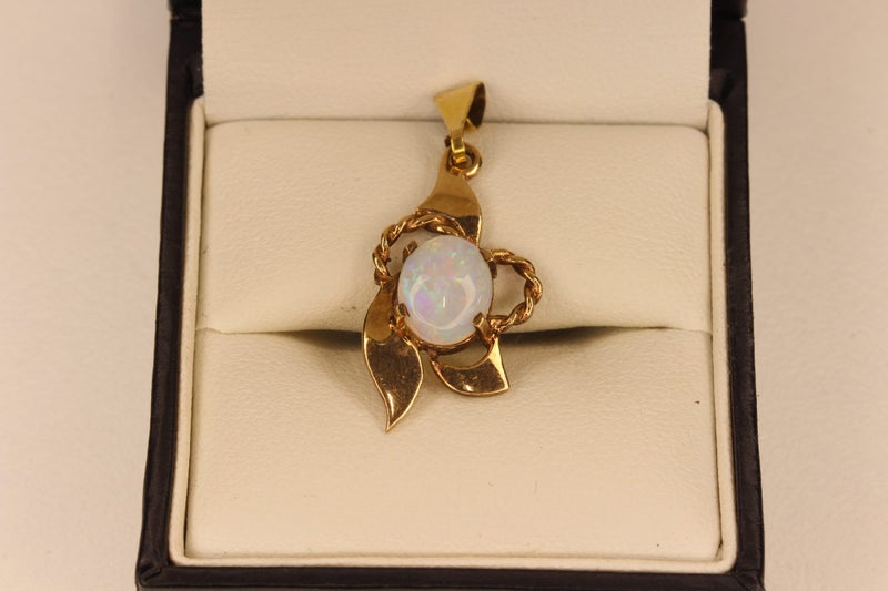 9ct Solid Opal pendant Carousel 1