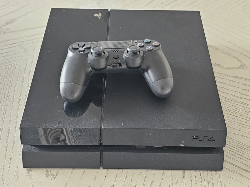 Sony PS4 500GB Slim Console Only Siftware Version 7.51 Carousel 1
