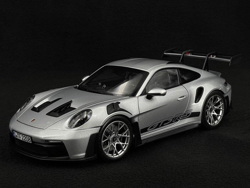 Norev 187357 Porsche 911 GT3 RS 2022 GT Silver Metallic 1:18 Carousel 1