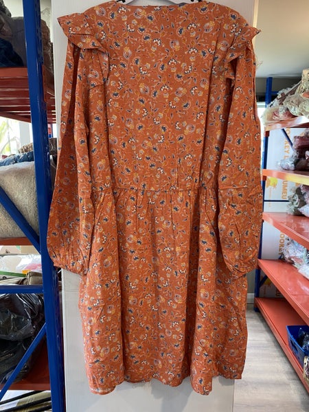 lightweight summer dress - terracotta - size 16 - November bargain buy Carousel 2