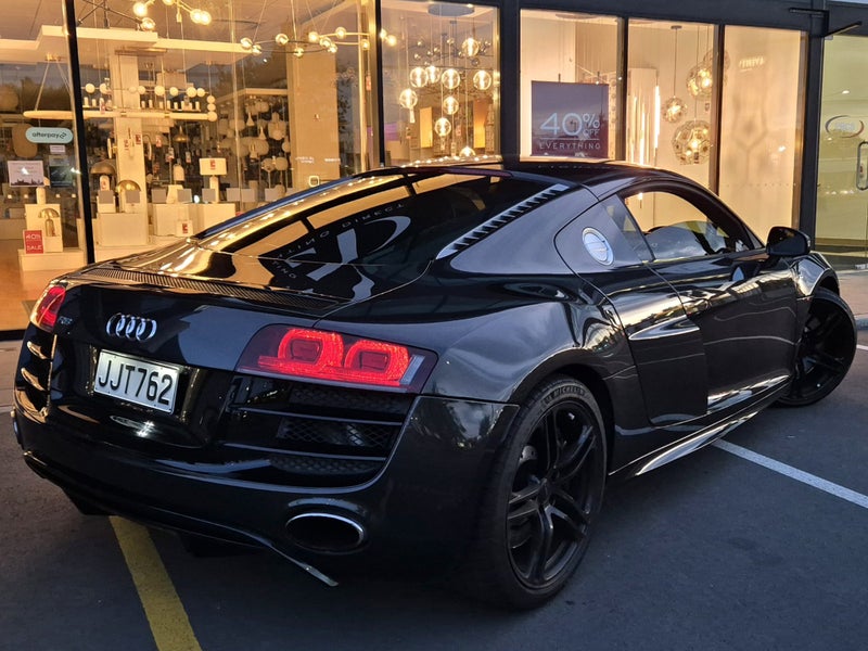 2013 Audi R8 Quattro Coupe62863263696129112