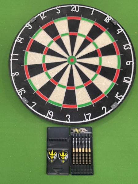 Bristle/Blade Dart Board package. - Bristle / Blade Technology. Carousel 1
