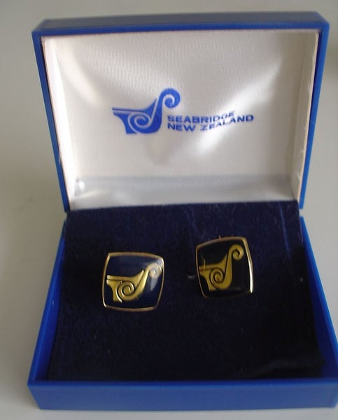 Vintage Seabridge NZ Shipping Cufflinks Carousel 1