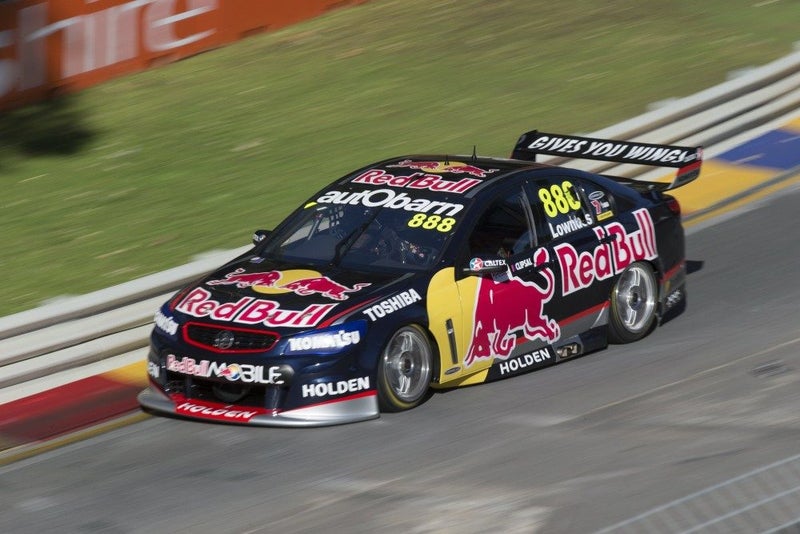 CRAIG LOWNDES 2013 V8 CAR OF THE FUTURE WINNER 1:43 Carousel 1