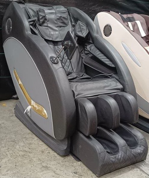 Full Body Massage Chair with Handy Controller Carousel 4