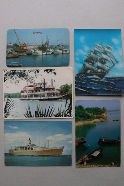 Five ship & boat postcards: $1 Reserve Carousel 1