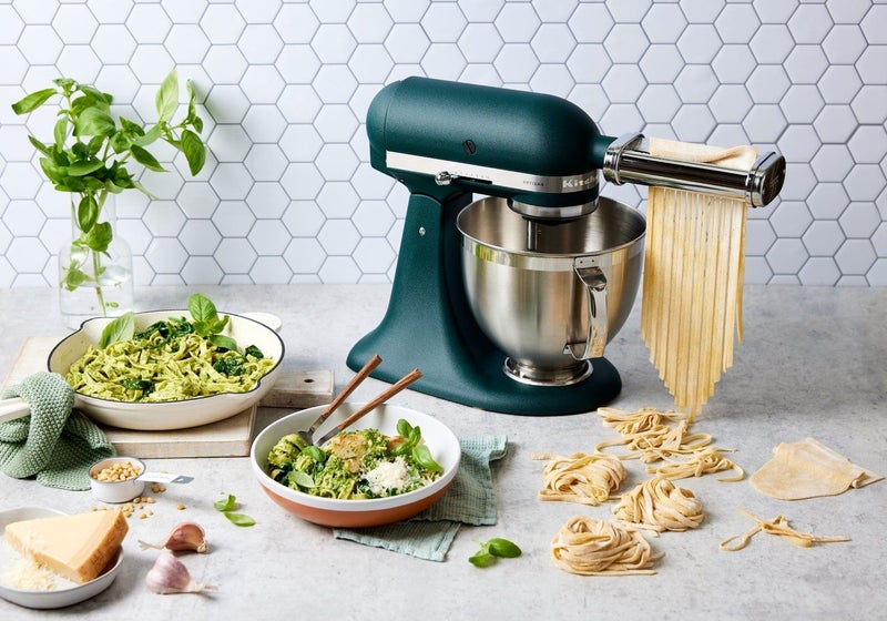 Artisan Tilt Head Stand Mixer - Kitchen Aid KSM195 (Pebbled Palm) Carousel 2