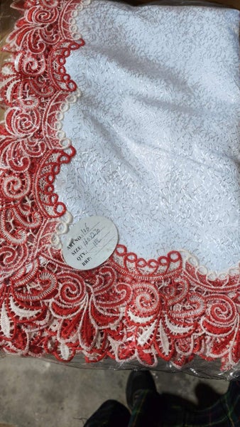 Table cloth white with red lace 160cm x 240cm Carousel 2
