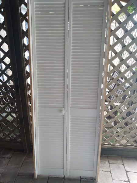 Pantry louver door Carousel 1