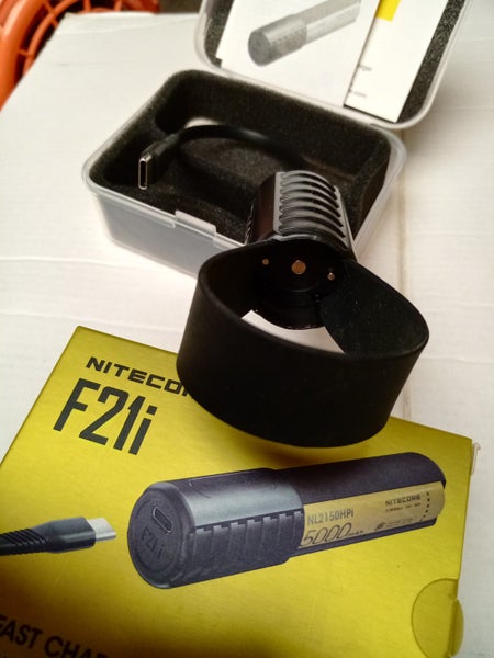NITECORE iSeries Battery Charger & USB-C Powerbank >Free Shipping Carousel 1