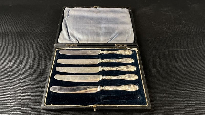 Antique 1905 Sterling Silver Handled Five Piece Knife Set in Case - Lot Q784 Carousel 1