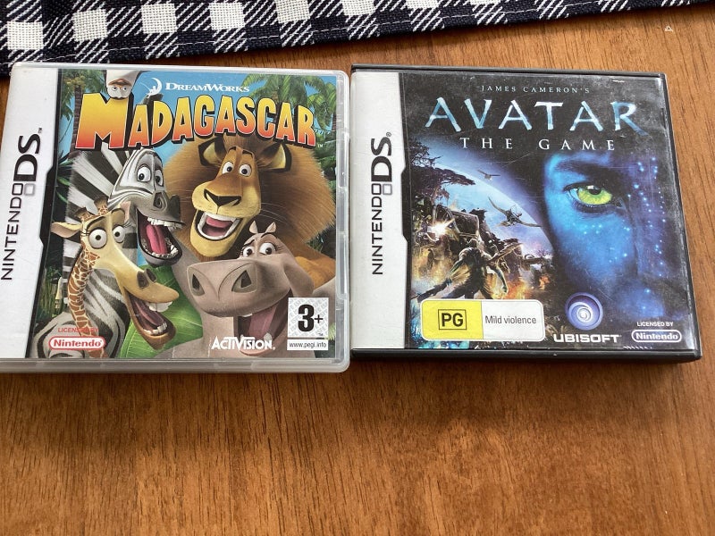 Two Nintendo DS Games Carousel 1