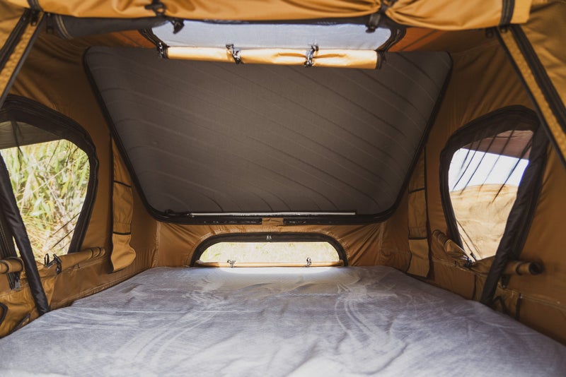 K4E SummitLodge 1600 Rooftop Tent63616986492546114