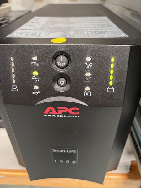 APC Smart UPS 1500 Carousel 1
