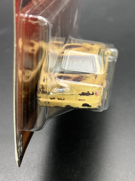 DISNEY PIXAR CARS - DONNA PITTS - CARS - DIECAST Carousel 6