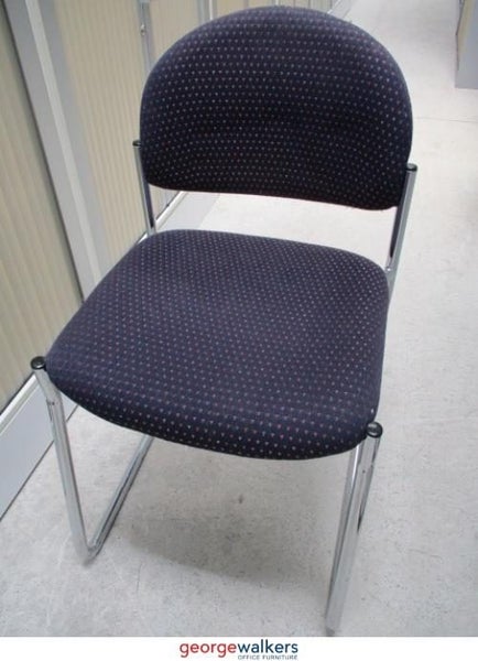 PR5567 - Blue/Red Pattern Damba Reception Chair Carousel 1