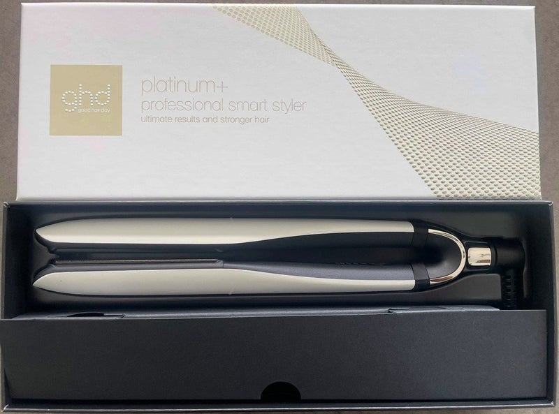 GHD Platinum + Styler (NEW) RRP $450 Carousel 1