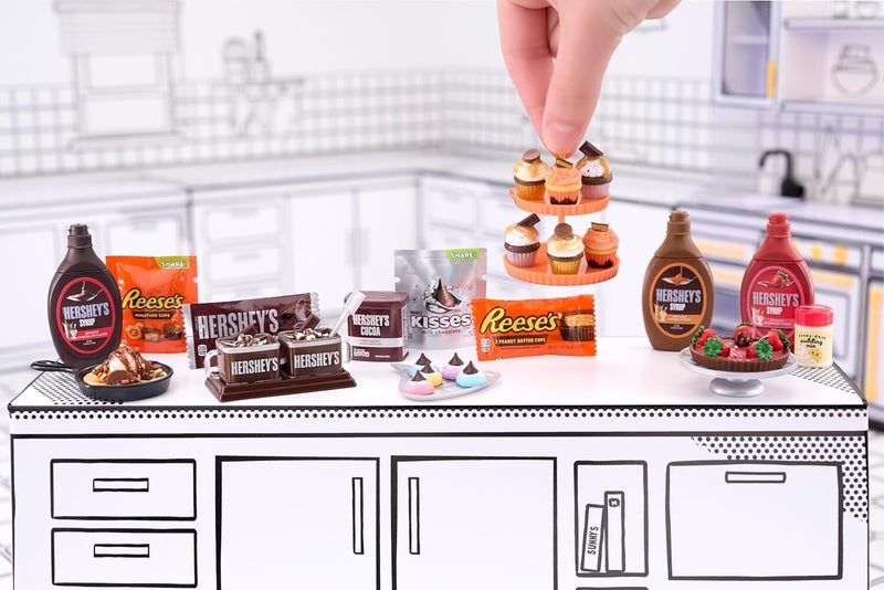 Miniverse: Make It Mini Food - Hershey Multipack (Blind Box) Carousel 2