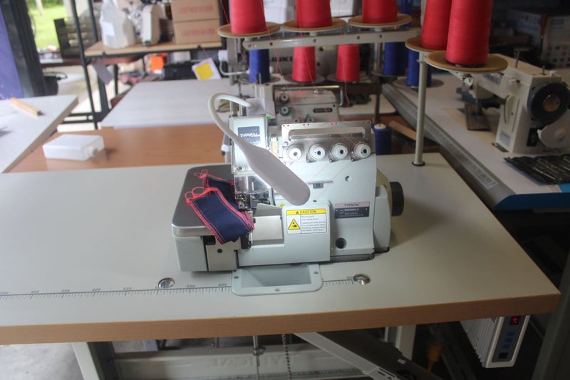 TYPICAL INDUSTRIAL OVERLOCKER SAFETY STITCH 5 THREAD SPECIAL 20 % OFF Carousel 2