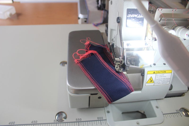 TYPICAL INDUSTRIAL OVERLOCKER SAFETY STITCH 5 THREAD SPECIAL 20 % OFF Carousel 3
