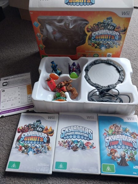 Skylanders Giants Starter Pack & Games Carousel 1