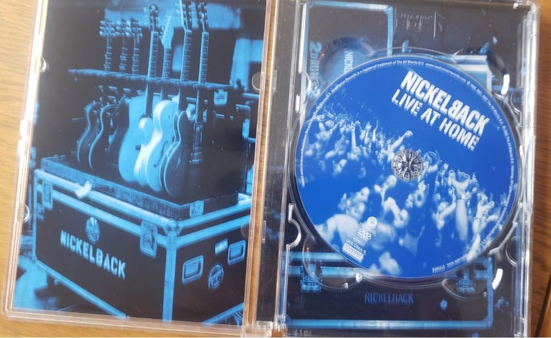 NICKELBACK - LIVE AT HOME Carousel 3