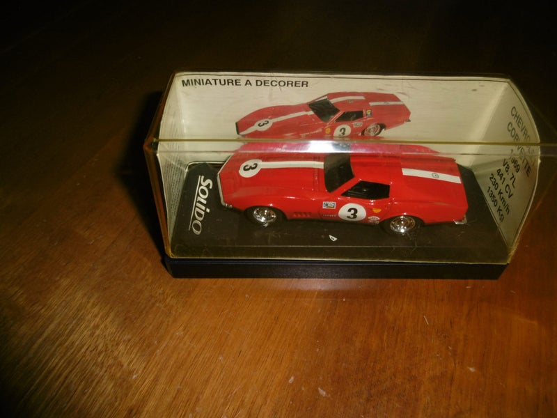 Solido Model Chevrolet Corvette 68 Carousel 1
