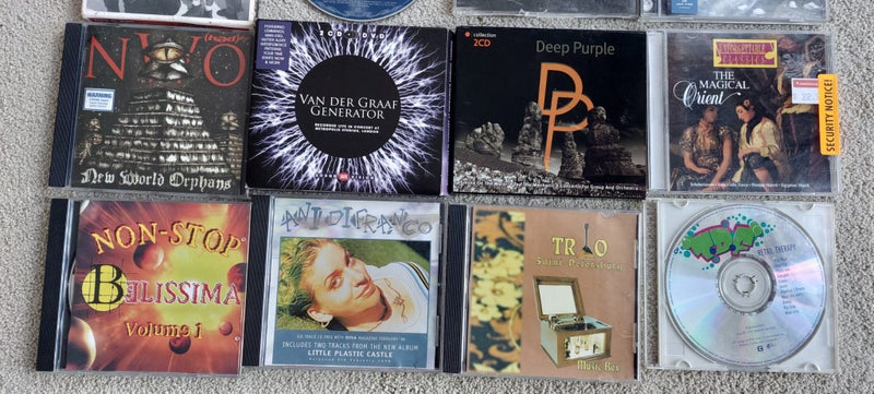 CD'S MIX GENRE Carousel 2