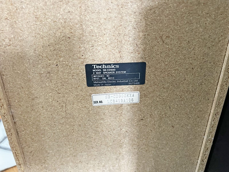 Technics Stereo System (Models SA-X900L, SL-PJ25) Carousel 17