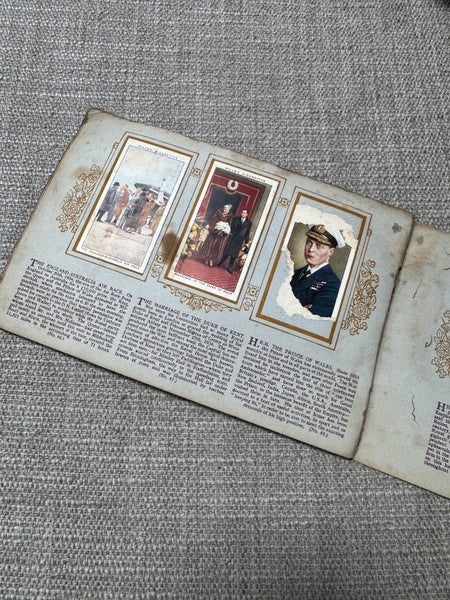 1930s Wills cigarette cards - Collectable - Silver Jubilee of King George V Carousel 20