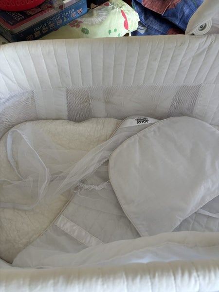 Cot Carousel 2