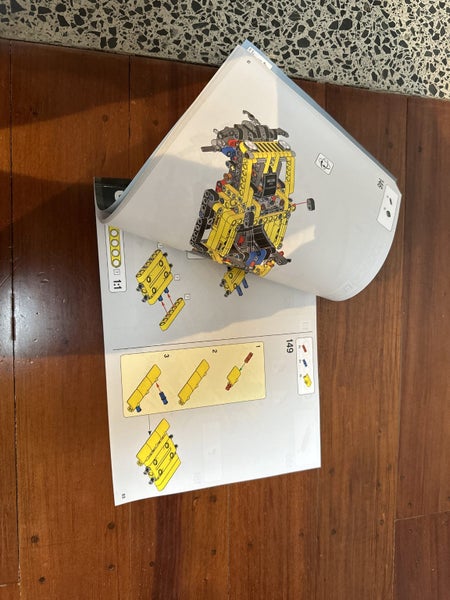 Technic LEGO: Jeep 42122 - cool gift idea! Carousel 7