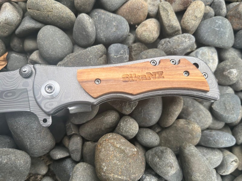 $1 RES NEW 2025!! X-LARGE SikaNZ XTL Damascus Hunting Knife RRP$169 Limited edt Carousel 6