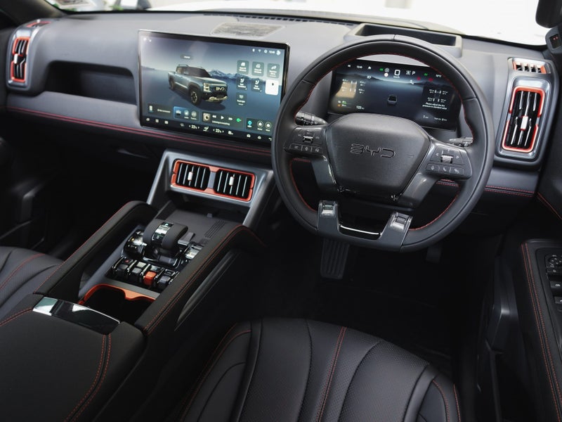 2026 BYD Shark 6 Premium AWD 1.5PT Super Hybrid..., photo 3