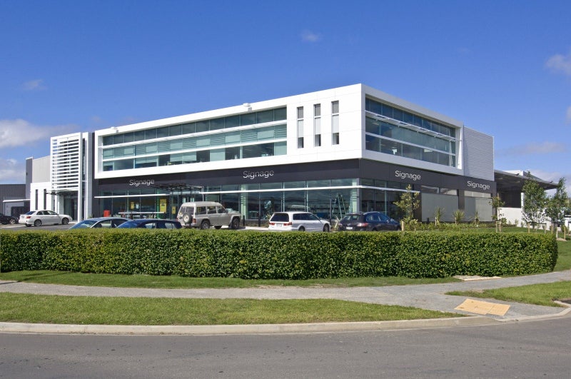 Image 1 of 3