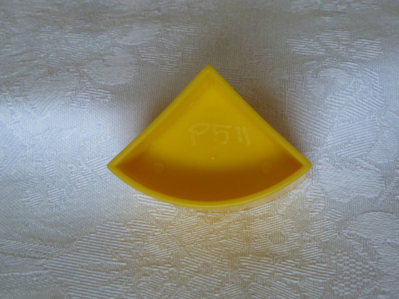Tupperware Shape-O Shape Sorter Carousel 4