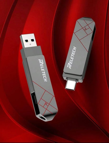 USB Flash Drive 32GB with Type C Carousel 1