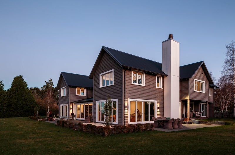 Geoff Read Ltd Carousel 2