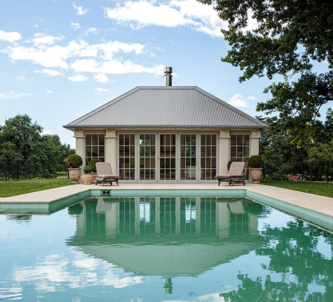 Geoff Read Ltd Carousel 10