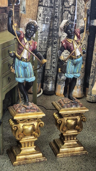VINTAGE PAIR OF BLACKMOOR LAMPS Carousel 2