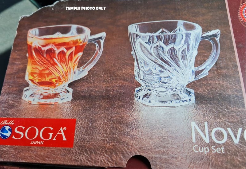 Cups Carousel 8