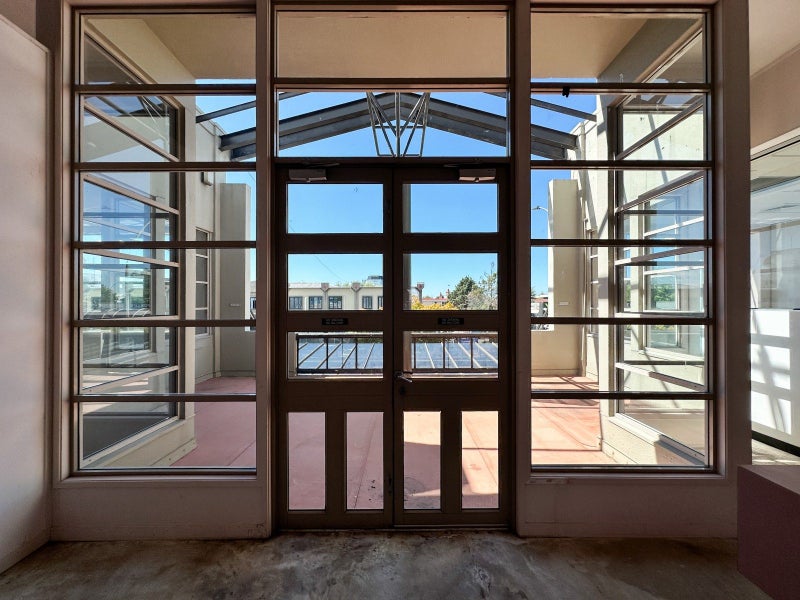 gallery carousel 25