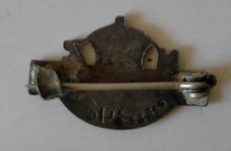 NZ RETURNED SERVICES ASSOCIATION BADGE - CLEARANCE SALE Carousel 2