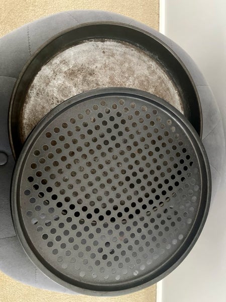 Pizza Crisper Pan + Tray With Holes Carousel 2